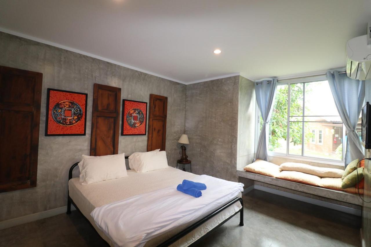 Gongkaew Huenkum Hotel Чиангмай Экстерьер фото