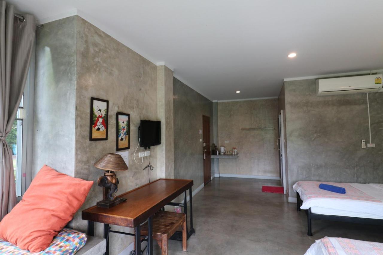 Gongkaew Huenkum Hotel Чиангмай Экстерьер фото