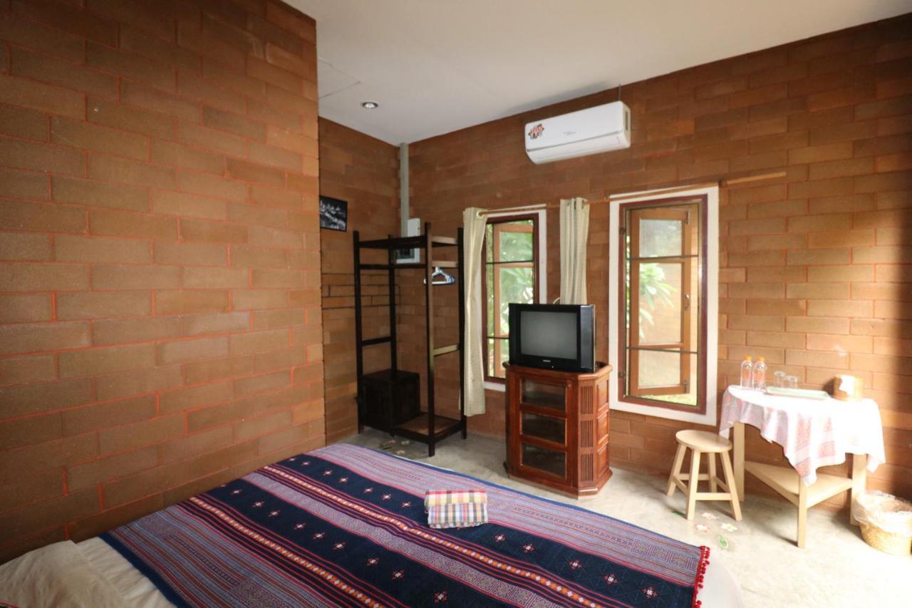 Gongkaew Huenkum Hotel Чиангмай Экстерьер фото