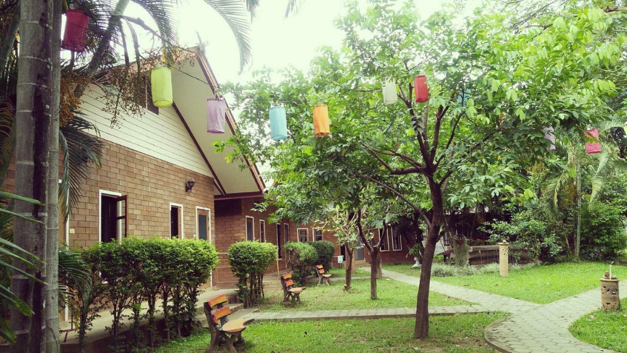 Gongkaew Huenkum Hotel Чиангмай Экстерьер фото